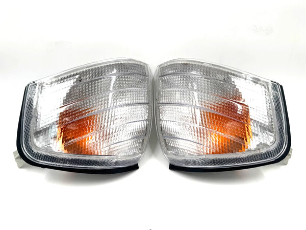 Mercedes-Benz W202 C Class Compatible USA Turn Signal Indicator Set Yellow White Right + Left 2028260743