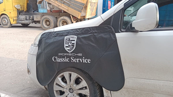 Fender Protector Classic Vintage Service Cover with Magnet