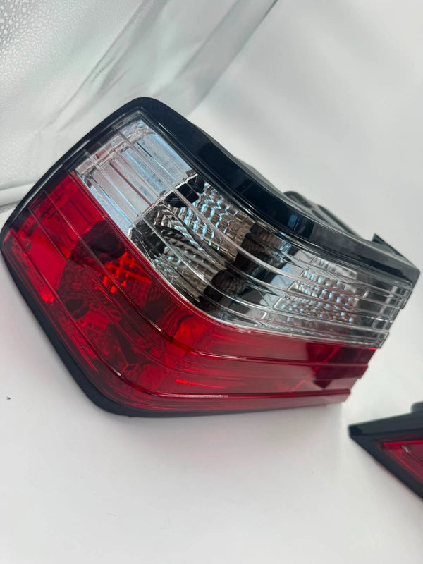 Mercedes W124 C124 Compatible Red White Rear Tail Light Set 2 Pieces
