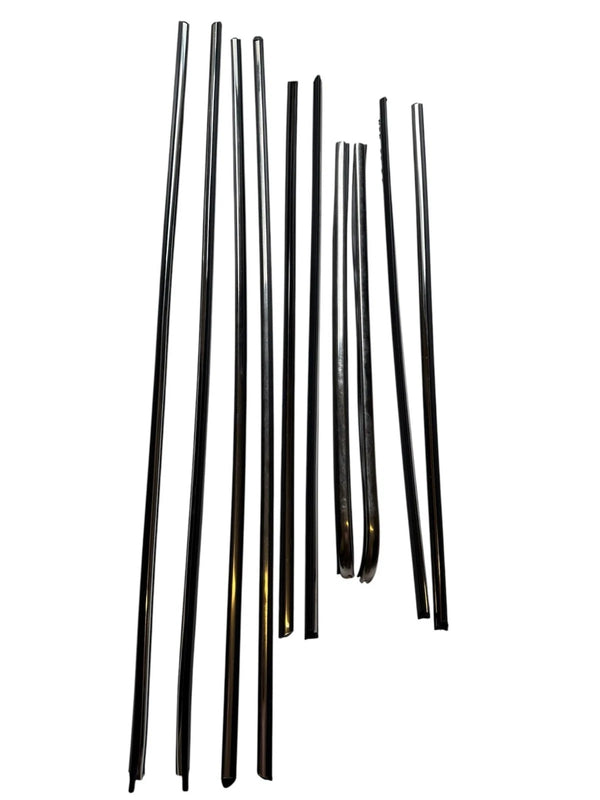Mercedes Benz W114 W115 Sedan Compatible 4 Doors Side Mouldings Trim 10 Pieces Plastic