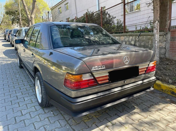 Mercedes W124 C124 A124 1985-1996 Compatible Rear Bumper Gen1 Amg Type