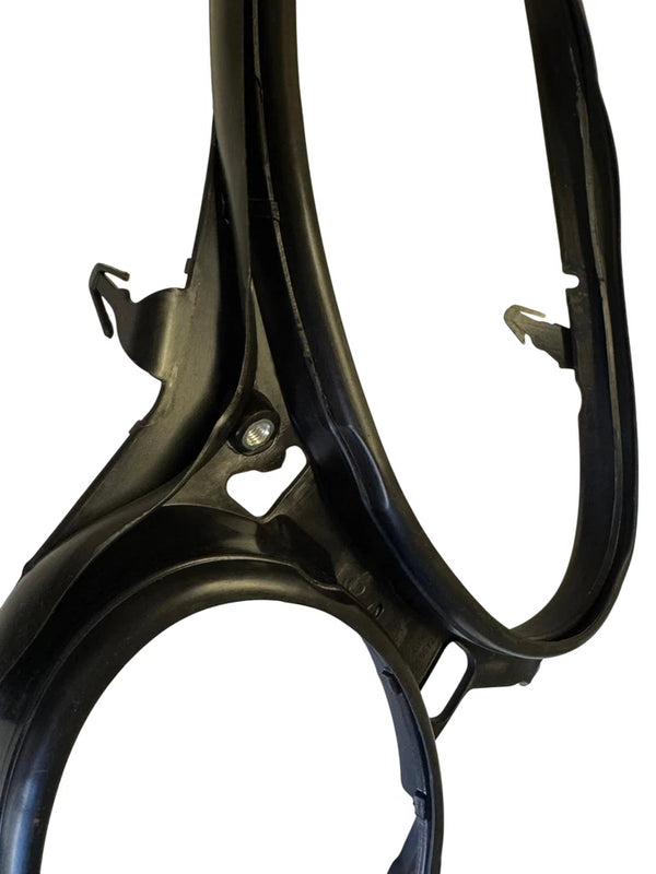 Mercedes-Benz E W211 Compatible Left & Right Headlamp Rubber Gasket A2118200612/0512