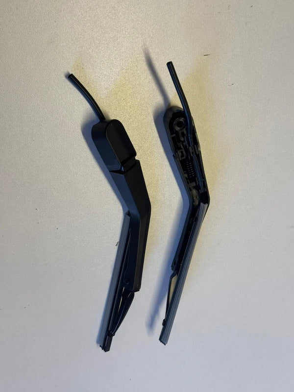 Mercedes W124 C124 A124 S124 Compatible Headlight Wiper Blade 1 Pair Amg 124820024567