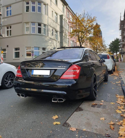 For Mercedes Amg C180 S63- W204 -W221- C Class S Class Exhaust Pipe Tips L+R