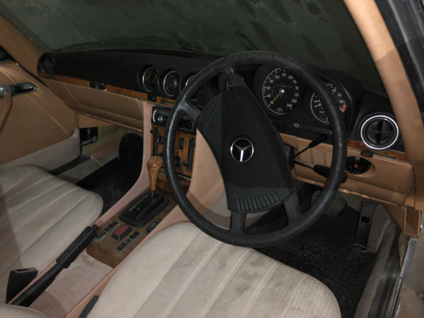 RHD Dash trim set without hole piano black