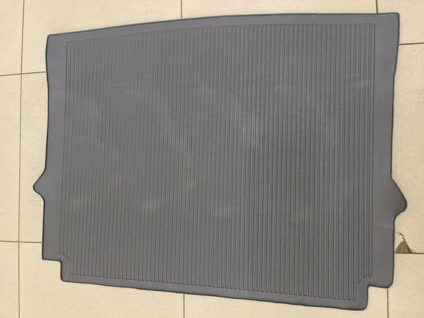 Mercedes W123 1236840505 Compatible Rubber Trunk Mat