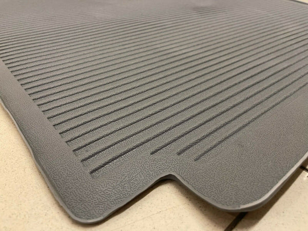 Mercedes W123 1236840505 Compatible Rubber Trunk Mat
