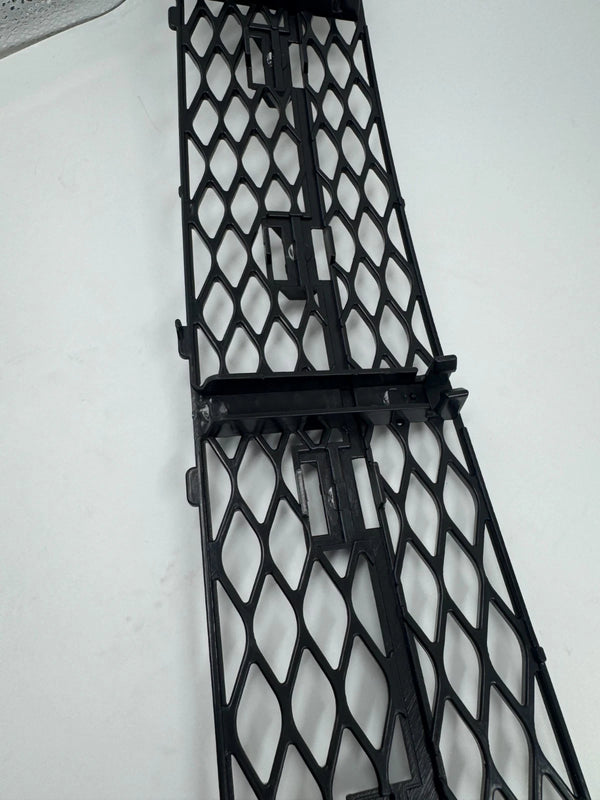 Mercedes-Benz W211 2003-06 Compatible Front Center Bumper Lower Grille Cover 2118850553