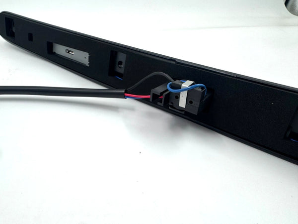 BMW E46 Sedan 323i 325i 328i 330i Compatible Trunk Lid Grip with Key Button 51137170966
