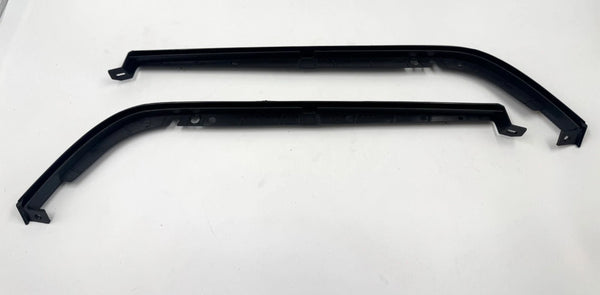 Mercedes-Benz W202 Compatible Headlight Lower Plastic Right + Left Set 2028260577 2028260677